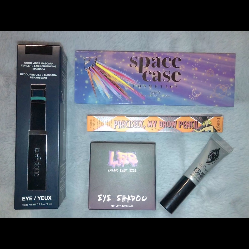 Eyeshadow and mascara Bundle